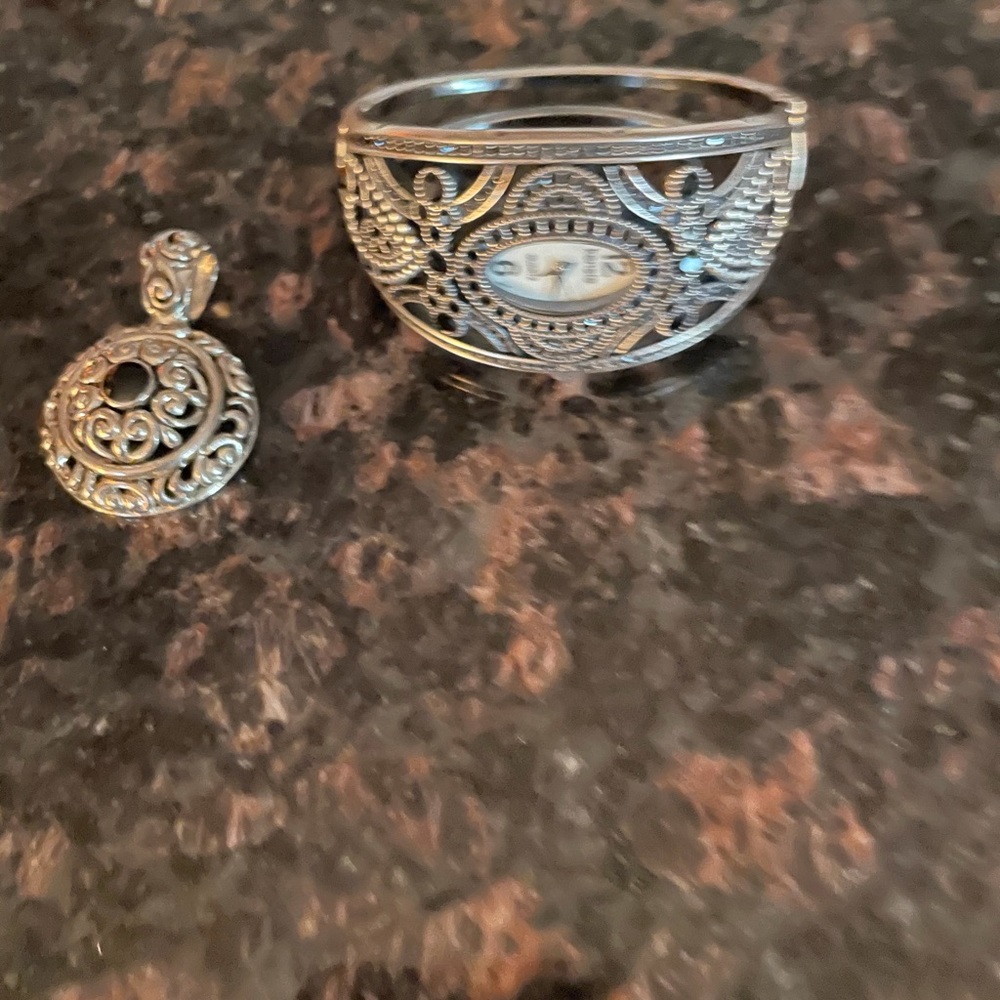 Assorted Jewelry